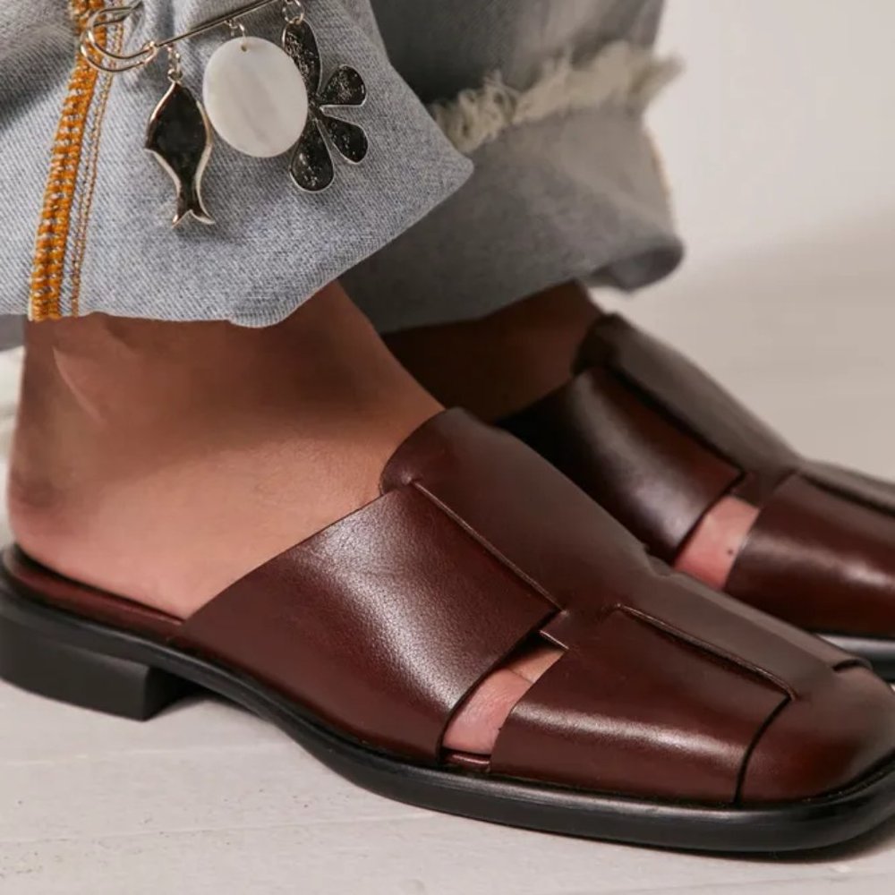 FREE PEOPLE Vagabond Brittie Mules Chestnut